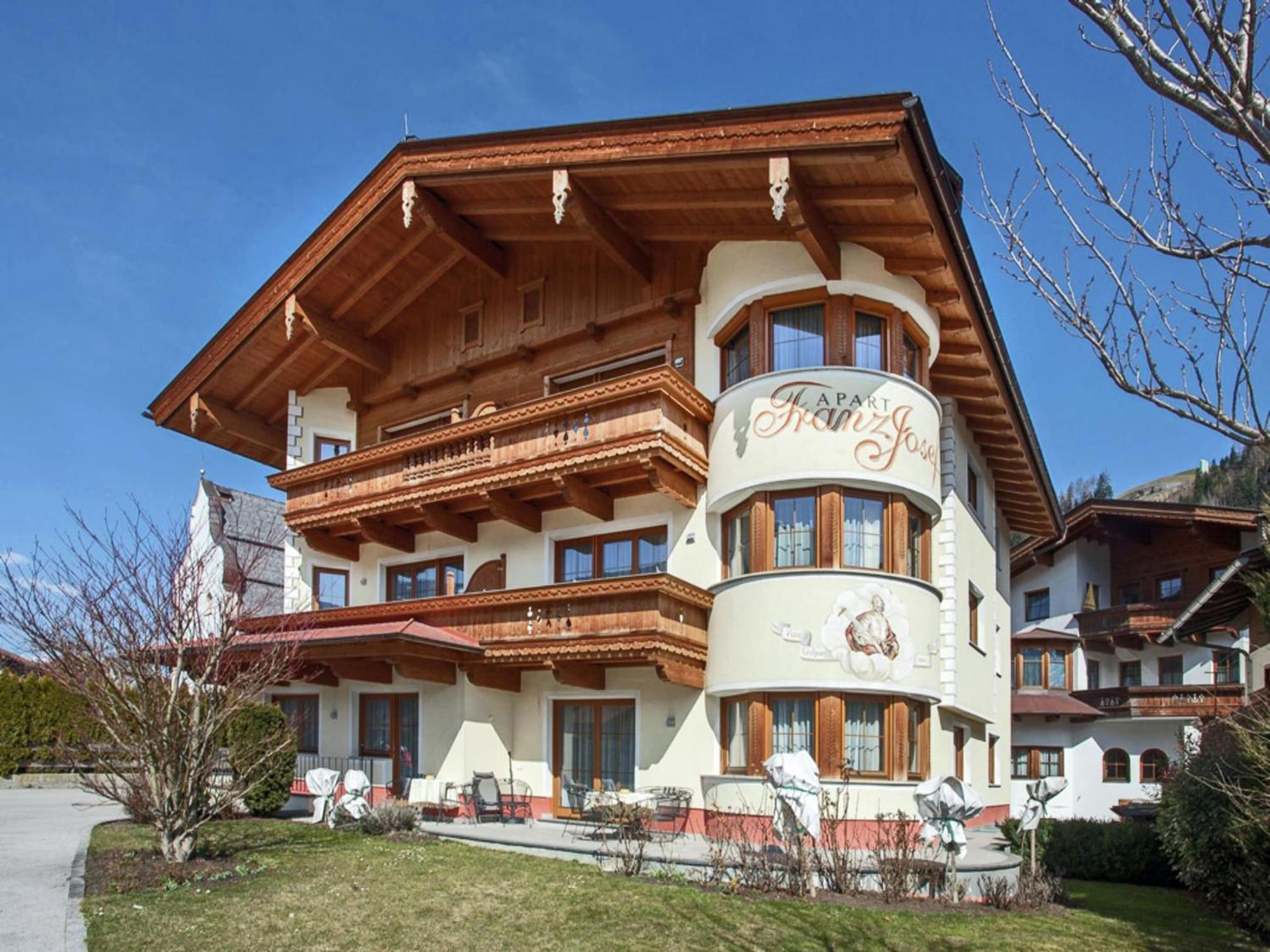 Attractive Holiday Home In Kaltenbach On The Ski Slope Stumm Dış mekan fotoğraf